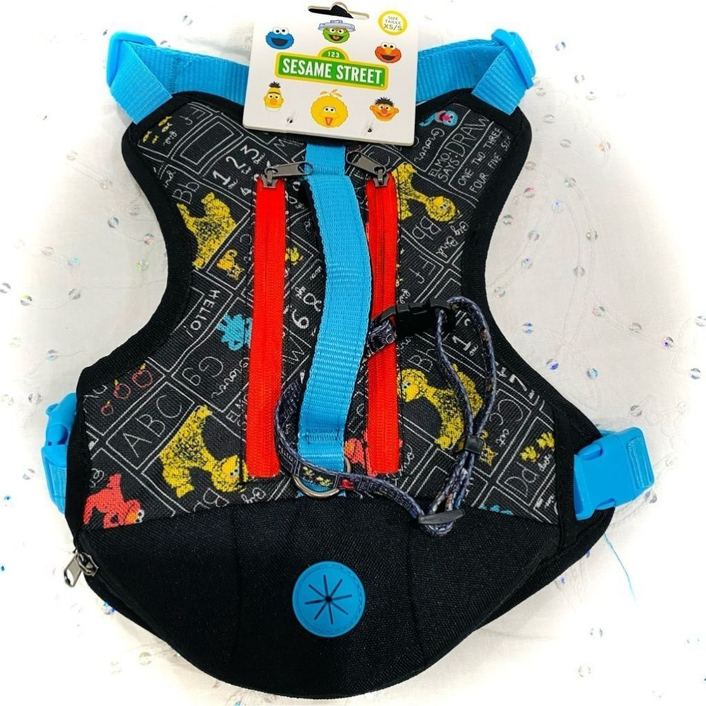 NWT Sesame Street Chalkboard Essentials Pet Harness Backpack Size XS/S